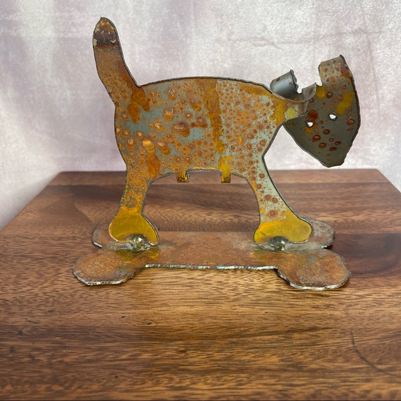 Terrier Dog Metal Distressed Business Card Holder - Picture 3 of 9